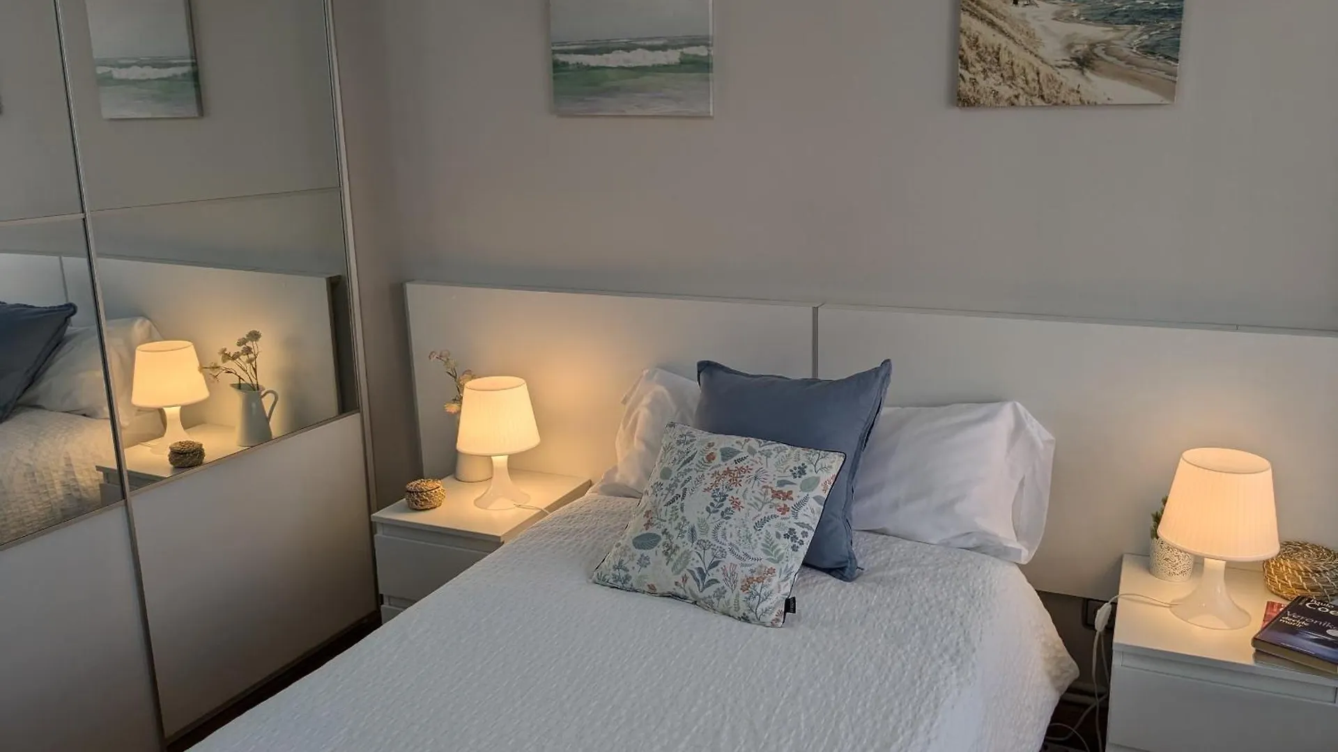 Apartment Apartamento Portugalete Gran Bilbao 3 Dormitorios - 3 Bedrooms Spain